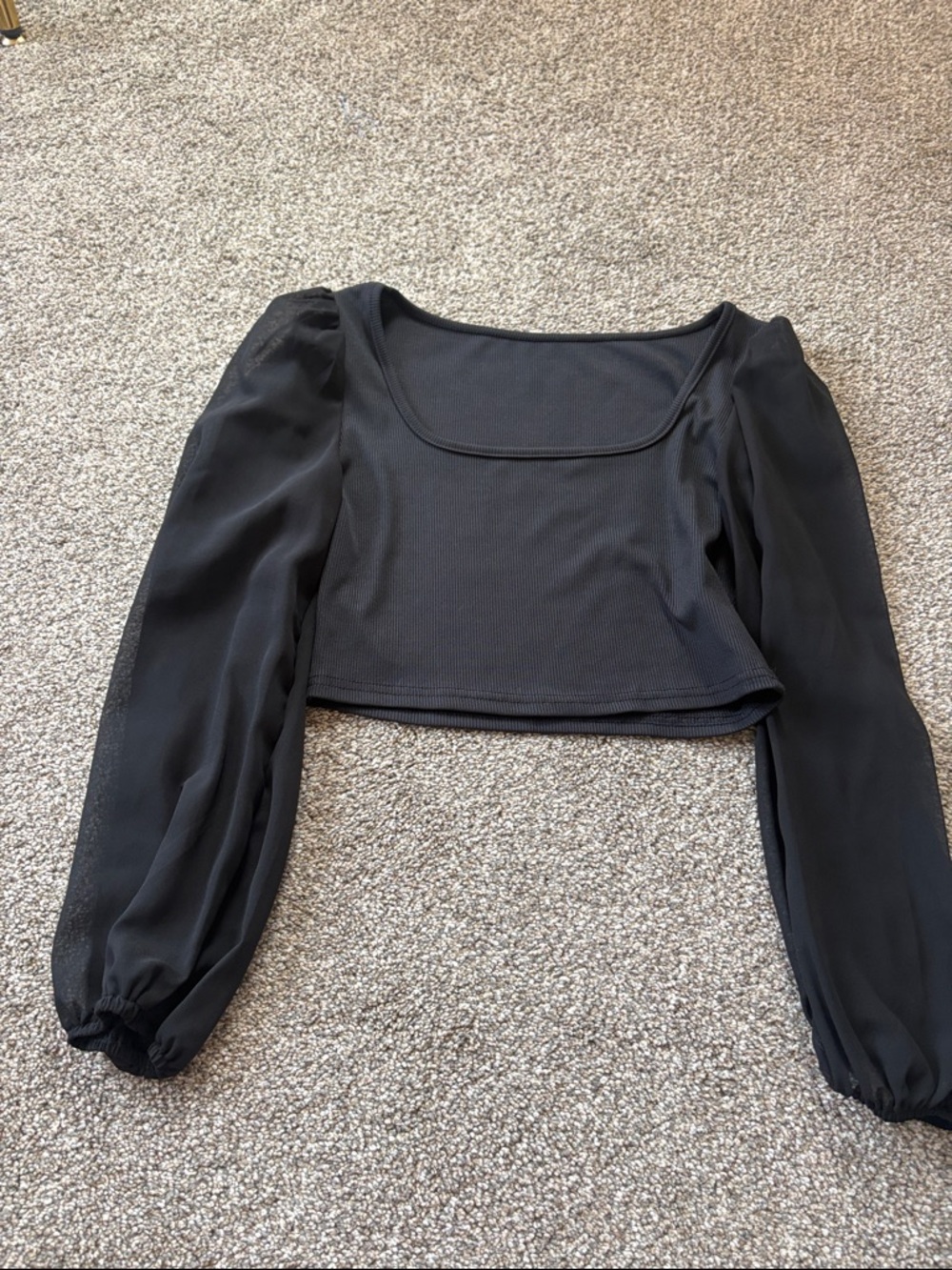 Black Square-Neck Long Sleeve Crop Top